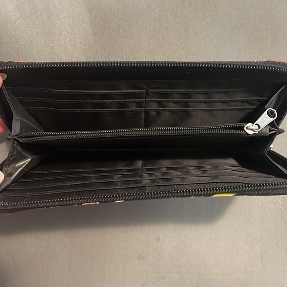 Batman wallet! - Picture 2 of 2